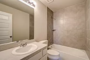 8403 Moonlight Bay Cir, Baytown, TX 77523 - Photo 32