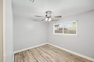 5923 Dee Dr, Pasadena, TX 77505 - Photo 12