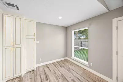5923 Dee Drive, Pasadena, TX 77505 - Photo 8