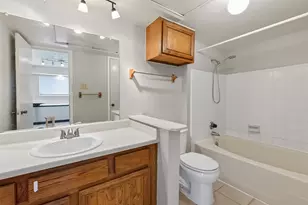 12200 Overbrook Ln, Houston, TX 77077 - Photo 12
