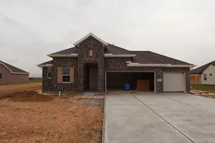 221 Dunovant Dr, Sealy, TX 77474 - Photo 2