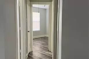 11956 Chanteloup Dr, Houston, TX 77047 - Photo 6