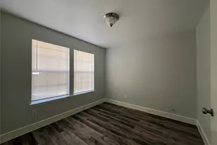 11956 Chanteloup Dr, Houston, TX 77047 - Photo 8