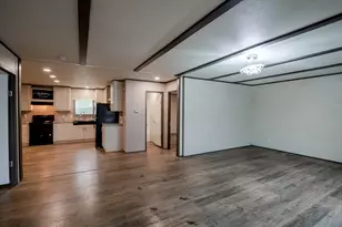 271 St Thomas Dr, Point Blank, TX 77364 - Photo 4