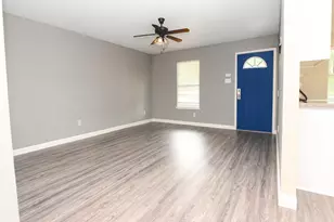 9835 Shive Dr, Houston, TX 77078 - Photo 4