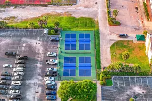 5220 Seawall Blvd, Galveston, TX 77551 - Photo 42