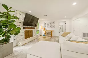 2102 Teague Rd, Houston, TX 77080 - Photo 8