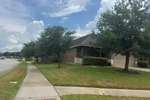 17118 Bedford Peak Ct, Humble, TX 77346 - Photo 2
