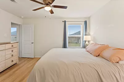 9438 Sky Blue Drive, Rosharon, TX 77583 - Photo 10