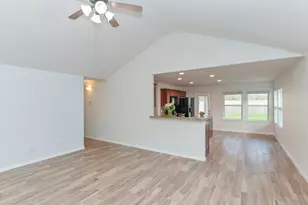 4022 Mt Everest Way, Katy, TX 77449 - Photo 18
