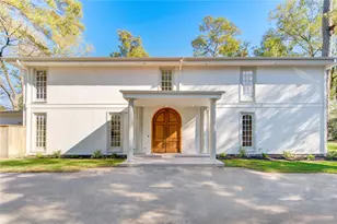 50 Saddlebrook Ln, Houston, TX 77024 - Photo 2
