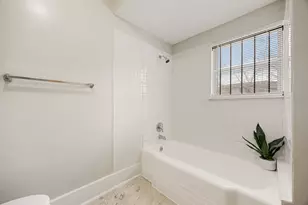 3224 McGowen St, Houston, TX 77004 - Photo 12