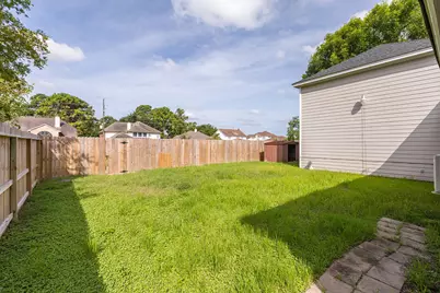 11527 Corola Trail Drive, Houston, TX 77066 - Photo 4