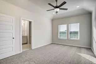 629 Seabreeze Dr, Kemah, TX 77565 - Photo 16