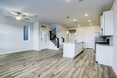 629 Seabreeze Drive, Kemah, TX 77565 - Photo 6