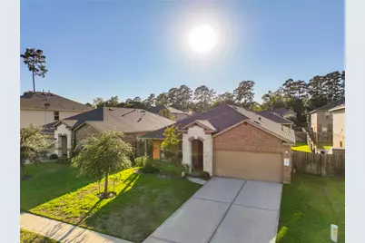 138 Meadow Grove Drive, Conroe, TX 77384 - Photo 6