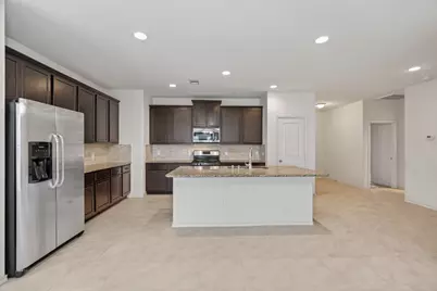 138 Meadow Grove Drive, Conroe, TX 77384 - Photo 14