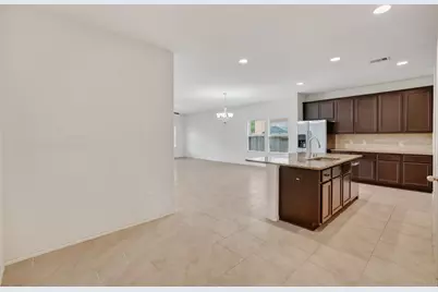 138 Meadow Grove Drive, Conroe, TX 77384 - Photo 12