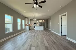 865 Palmetto Dr, Crystal Beach, TX 77650 - Photo 30
