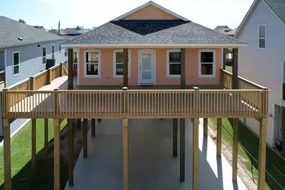 865 Palmetto Drive, Crystal Beach, TX 77650 - Photo 10
