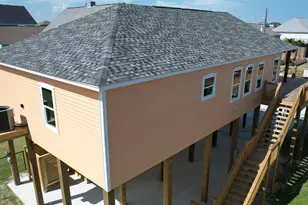865 Palmetto Dr, Crystal Beach, TX 77650 - Photo 14