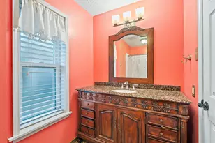 14015 Susan Ct, Sugar Land, TX 77498 - Photo 8