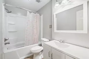 14015 Susan Ct, Sugar Land, TX 77498 - Photo 12