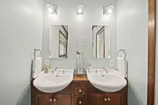 5618 Cerritos Dr, Houston, TX 77035 - Photo 20