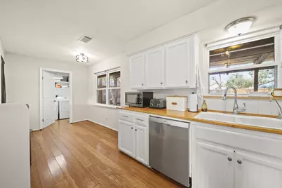 5618 Cerritos Drive, Houston, TX 77035 - Photo 16