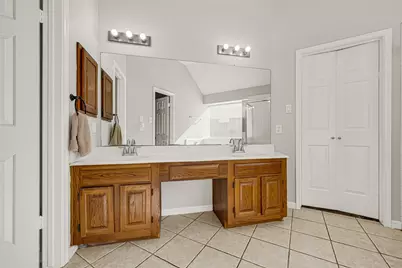 8607 Wood Drift Court, La Porte, TX 77571 - Photo 16