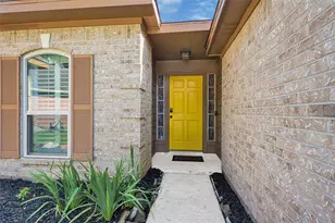 8607 Wood Drift Ct, La Porte, TX 77571 - Photo 2