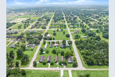 1935 1st Street, Hempstead, TX 77445 - Photo 18