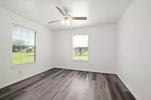 1935 1st St, Hempstead, TX 77445 - Photo 14
