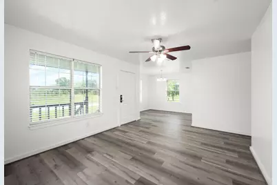 1935 1st Street, Hempstead, TX 77445 - Photo 6