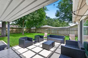 4027 Shady Springs Dr, Seabrook, TX 77586 - Photo 30