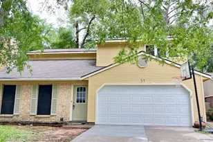 37 Rockfern Ct, The Woodlands, TX 77380 - Photo 2