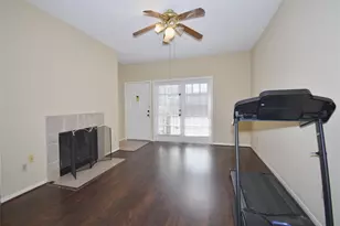 8055 Cambridge St, Houston, TX 77054 - Photo 12