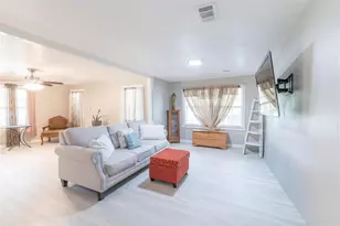 2118 Rolling Hills Rd, Conroe, TX 77303 - Photo 4