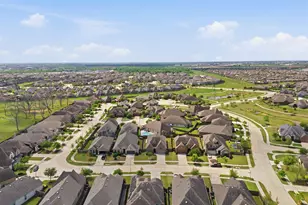 22515 Bassett Hollow Ln, Richmond, TX 77469 - Photo 8