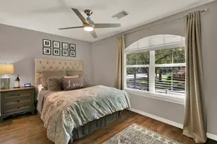 12102 Oak Bluff Dr, Houston, TX 77070 - Photo 30