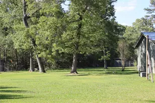 423 County Rd 6481, Dayton, TX 77535 - Photo 8