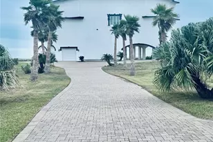 17009 San Luis Pass Rd, Galveston, TX 77554 - Photo 4