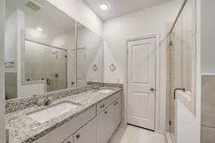 11928 Lakewood W Dr, Cypress, TX 77429 - Photo 12