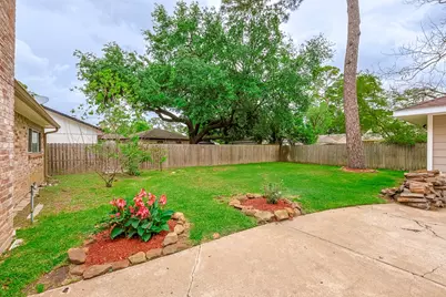 23126 Bayleaf Drive, Spring, TX 77373 - Photo 10