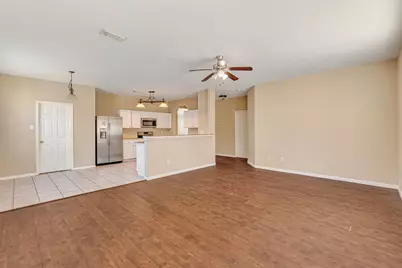 914 Chapwood Court, Spring, TX 77373 - Photo 4