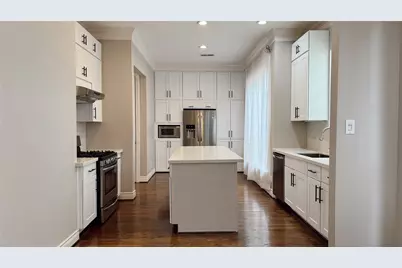 1107 Marconi Street #B, Houston, TX 77019 - Photo 4