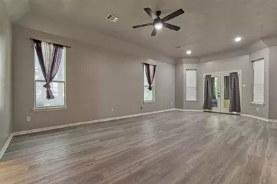 10506 Crestwater Circle, Magnolia, TX 77354 - Photo 8