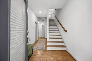5218 Petty St, Houston, TX 77007 - Photo 2