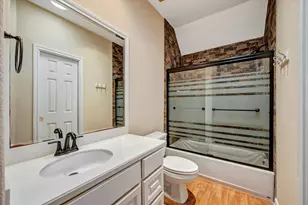 4522 Amble Oak Ct, Houston, TX 77059 - Photo 40