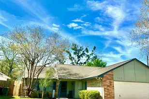 627 Stonewall Dr, Richmond, TX 77469 - Photo 2